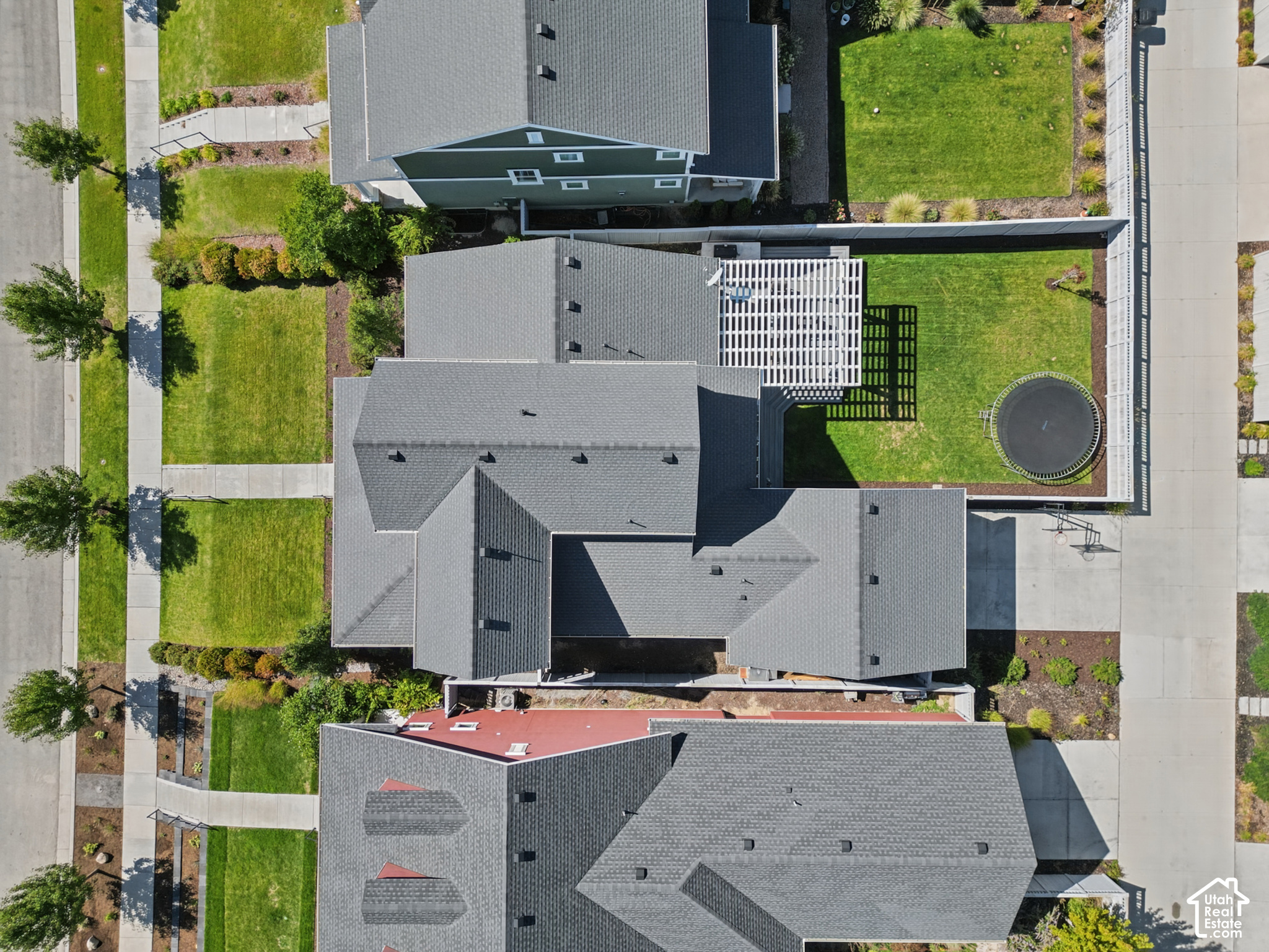 main property photo 48