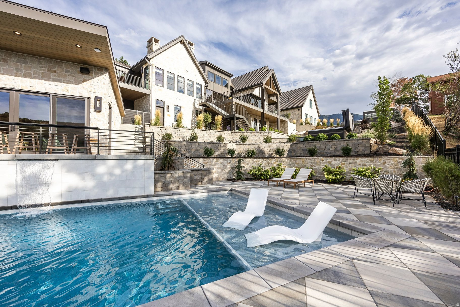 main property photo 68