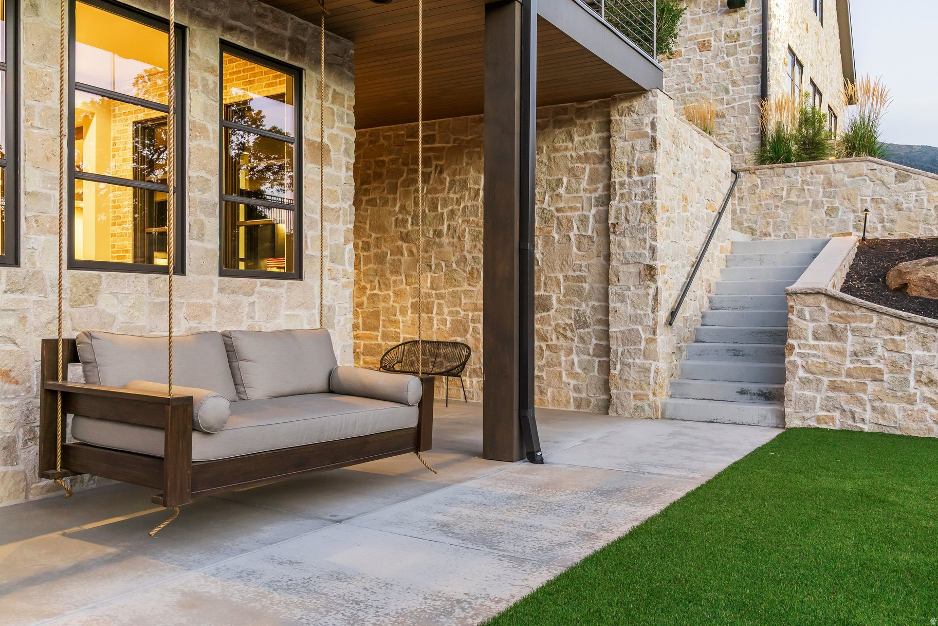 main property photo 75