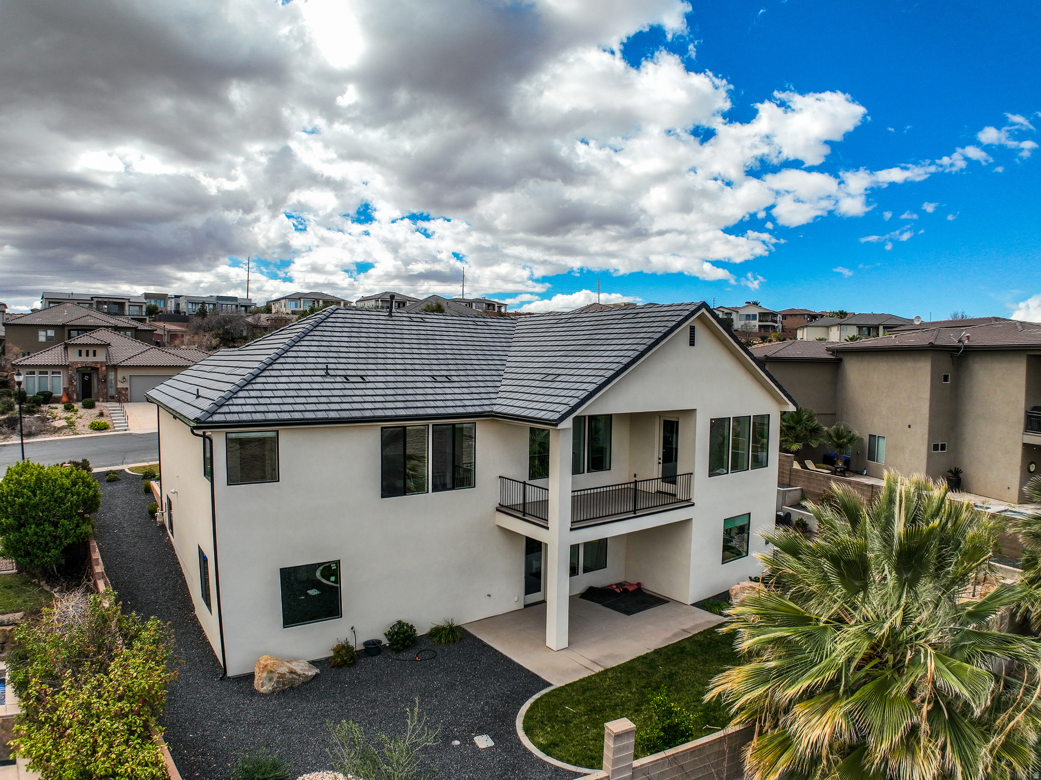 main property photo 51