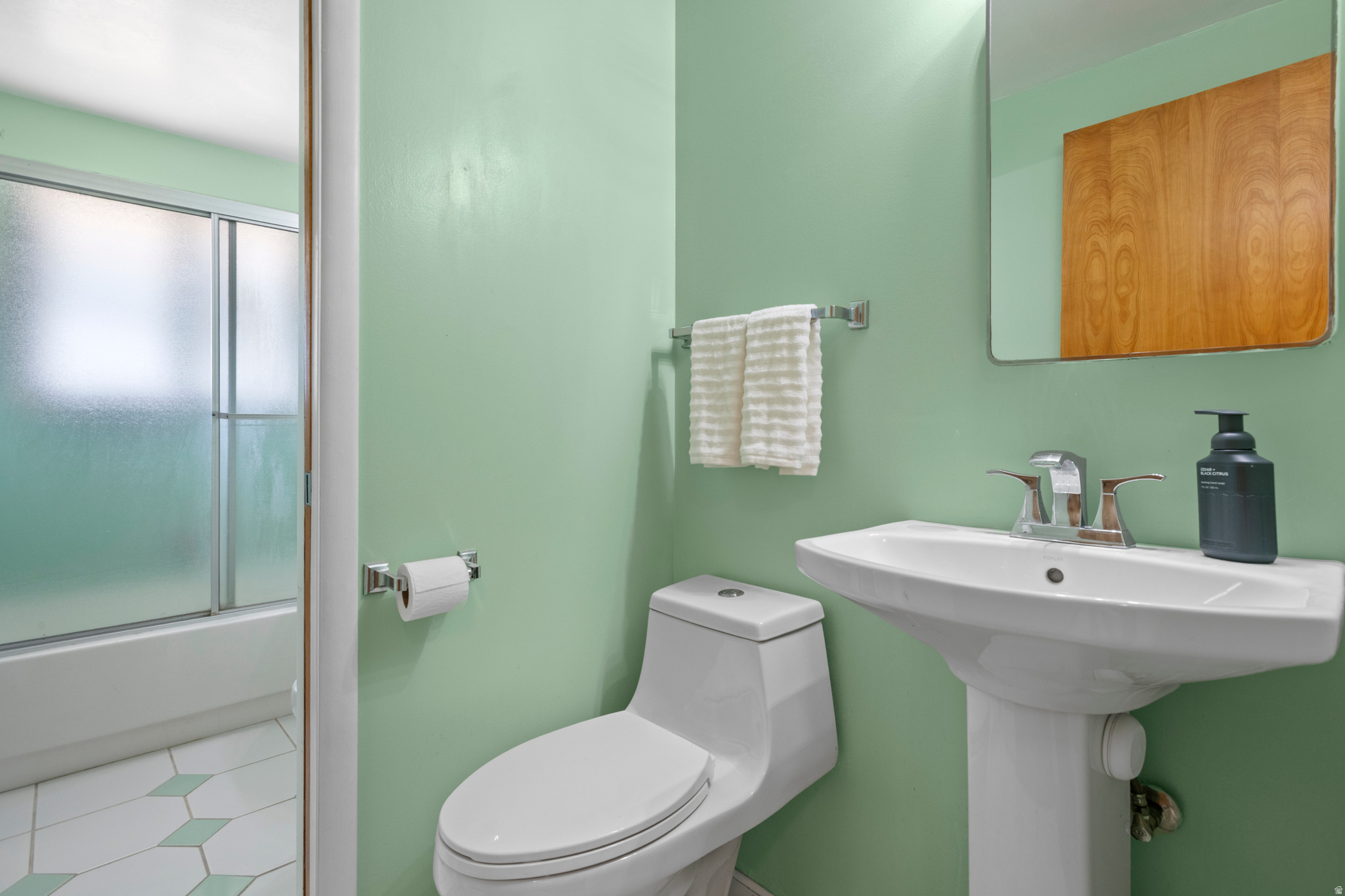 main property photo 9