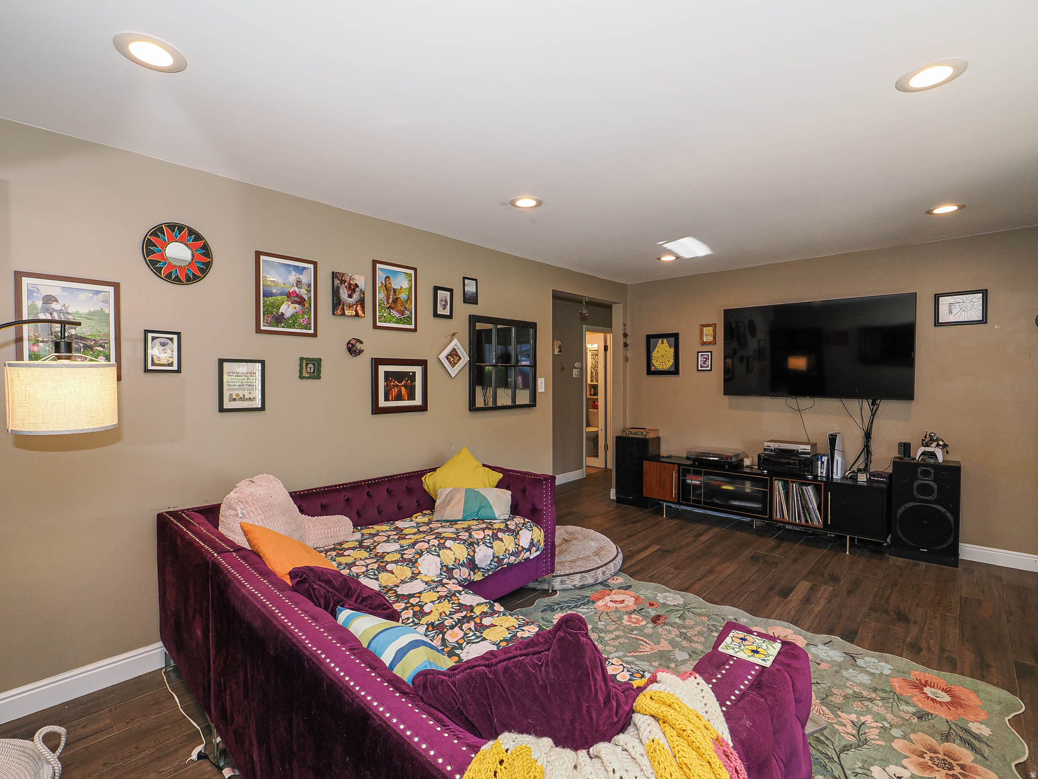 main property photo 7