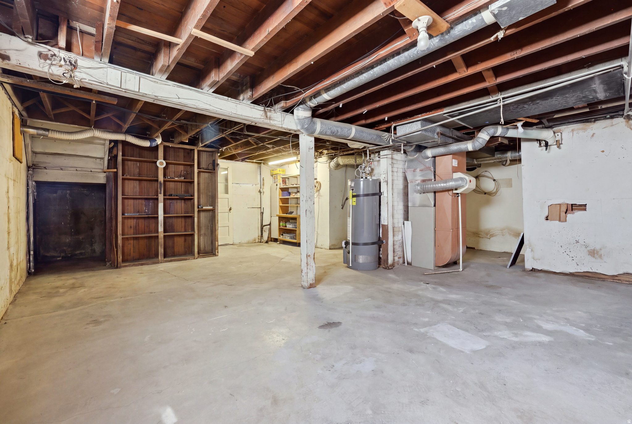 main property photo 18