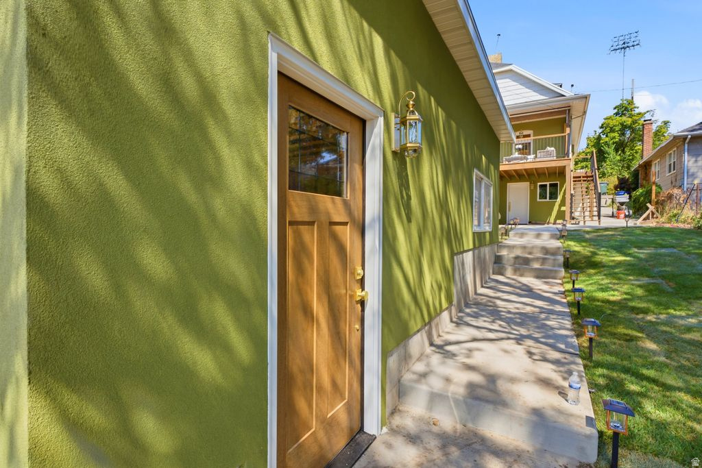main property photo 41