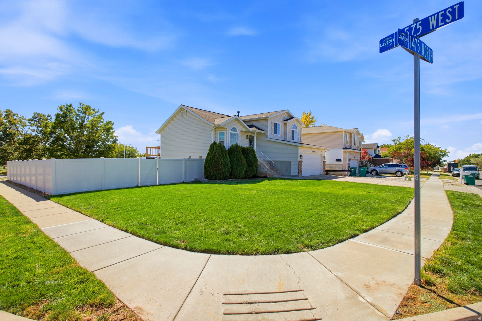 main property photo 51