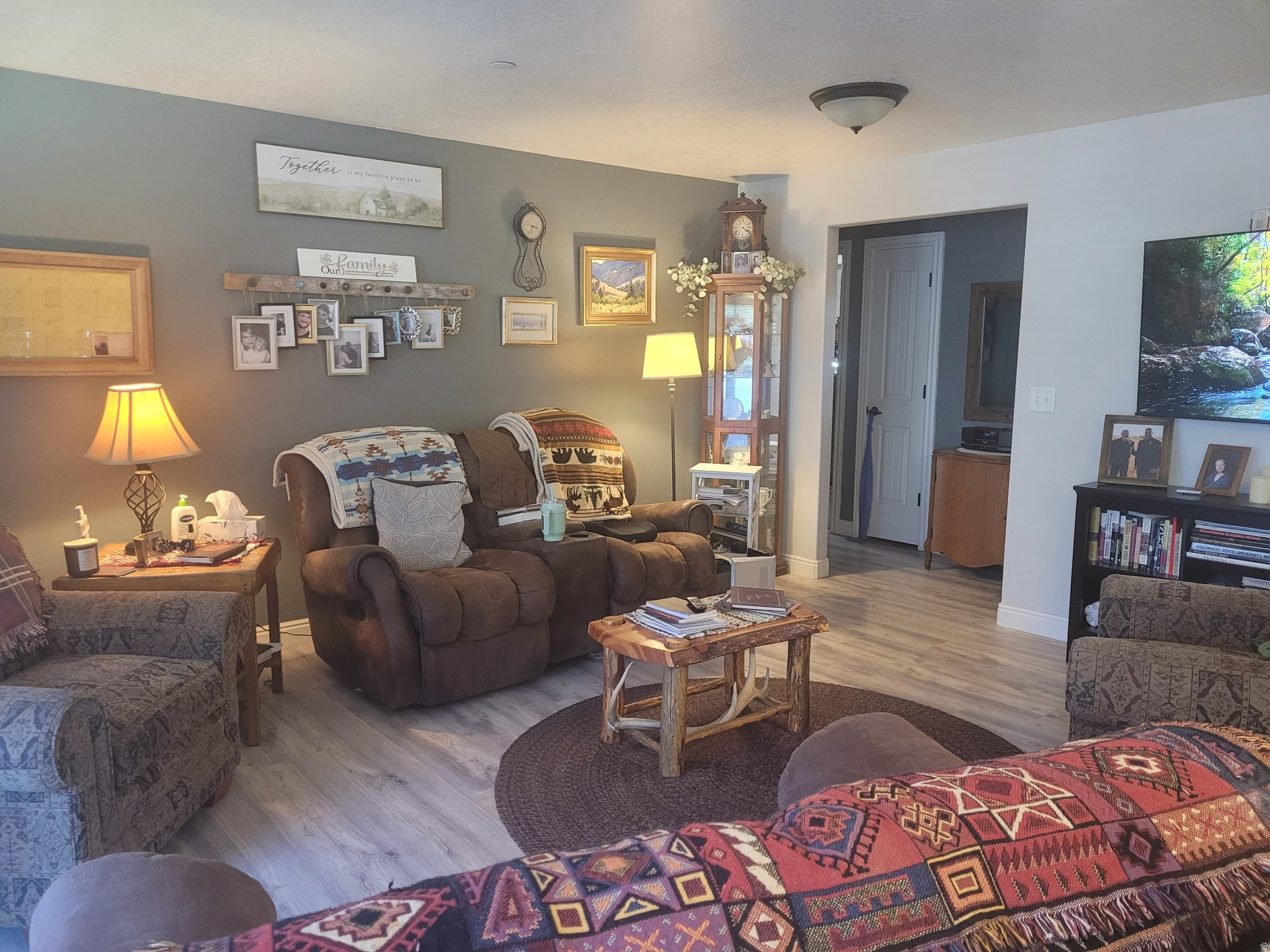 main property photo 2