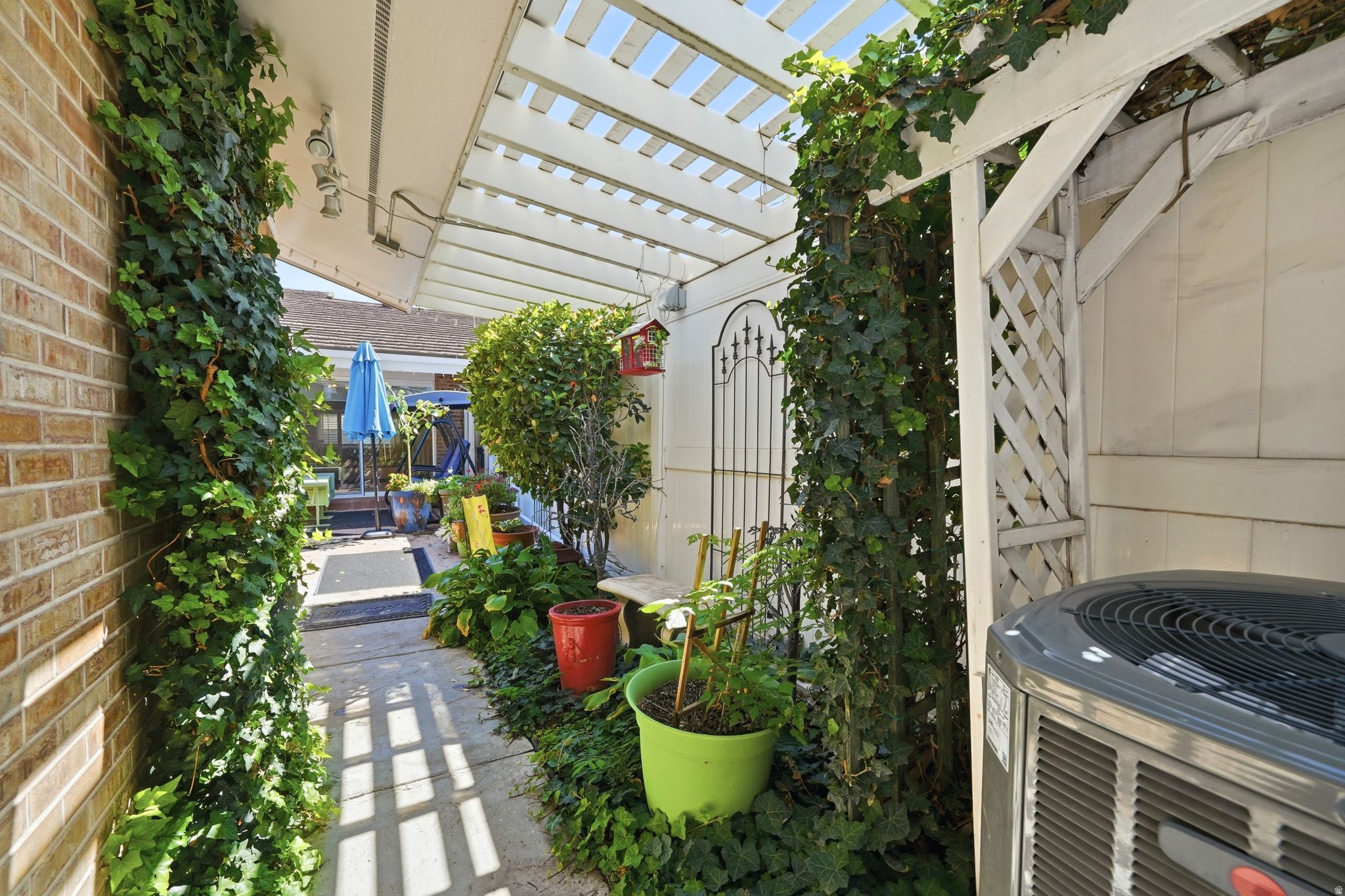 main property photo 49