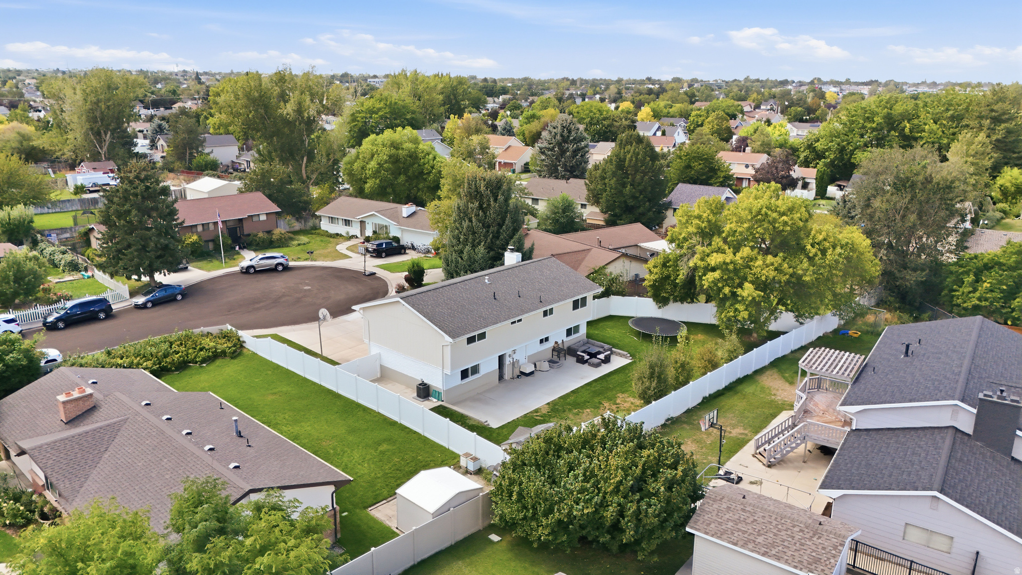 main property photo 42