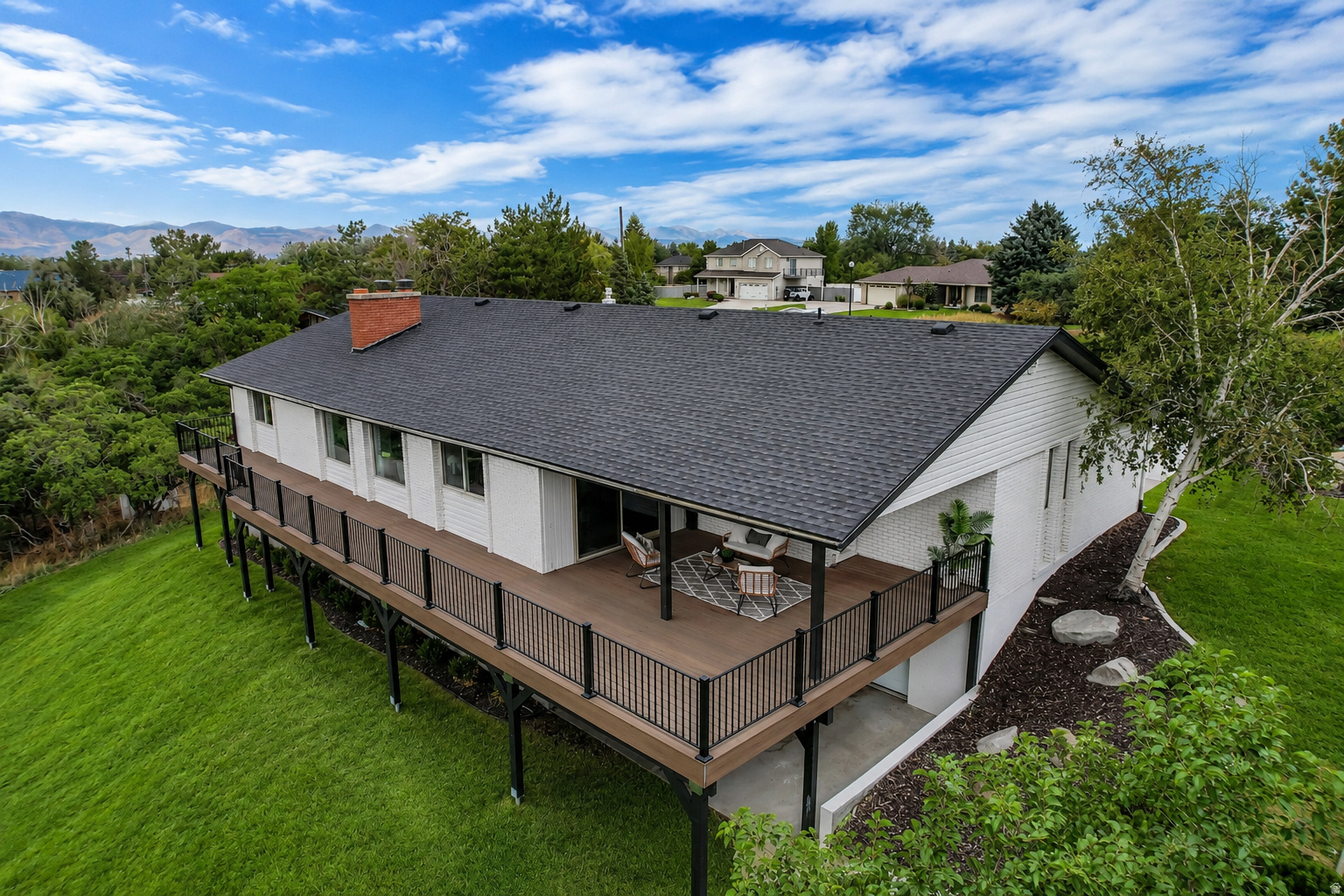 main property photo 59