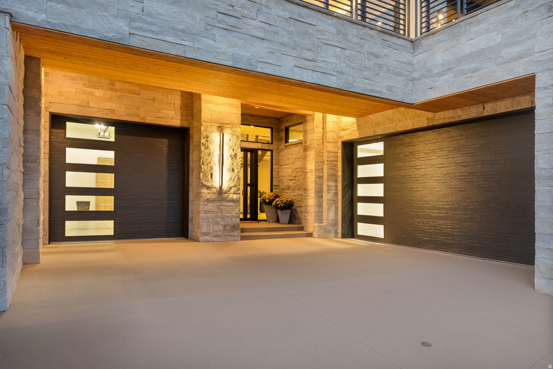 main property photo 144