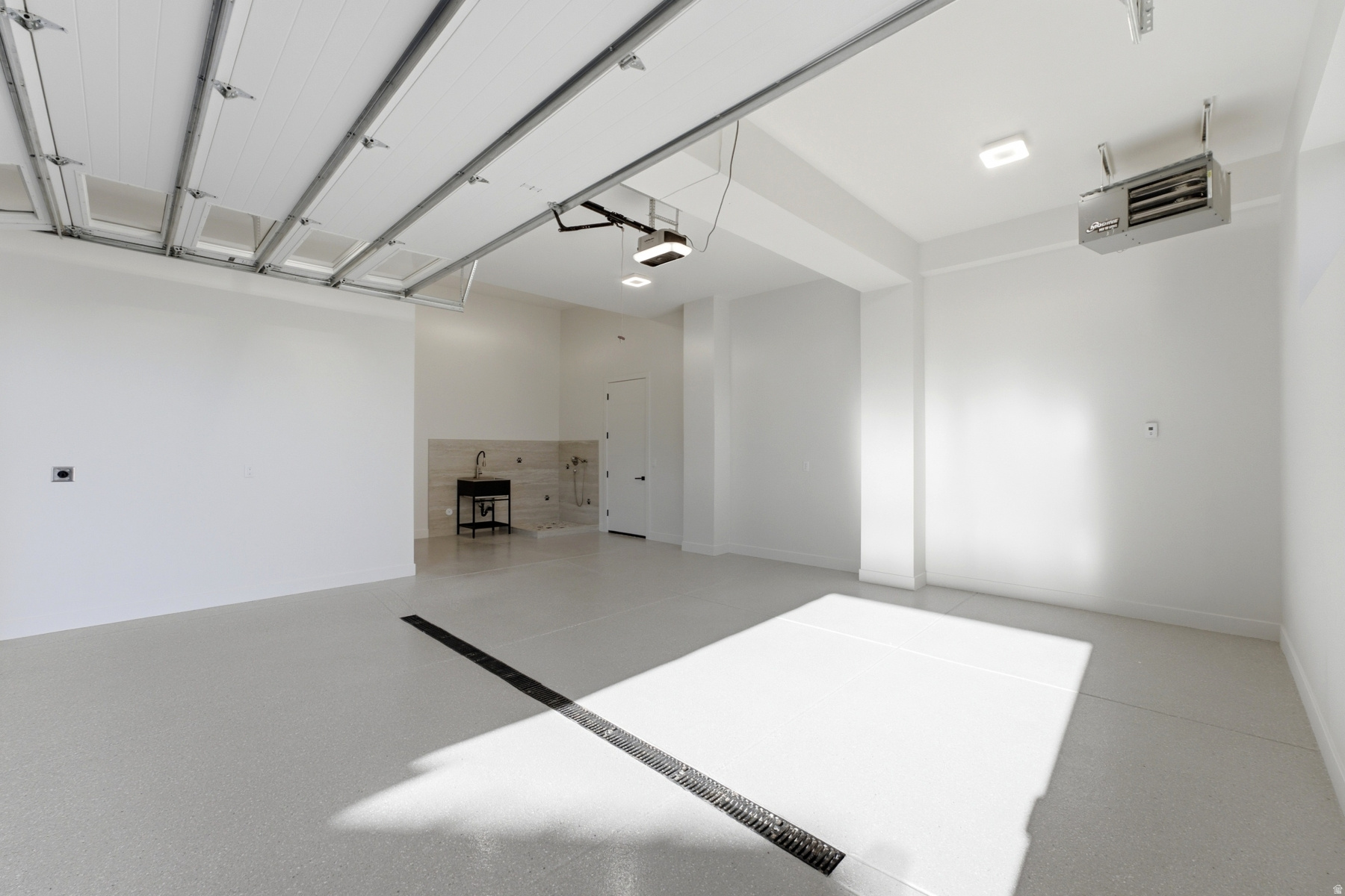 main property photo 146