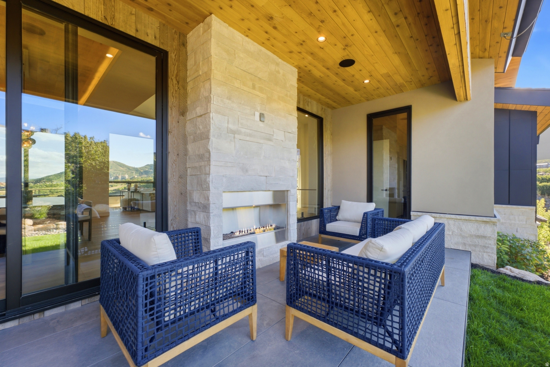 main property photo 54