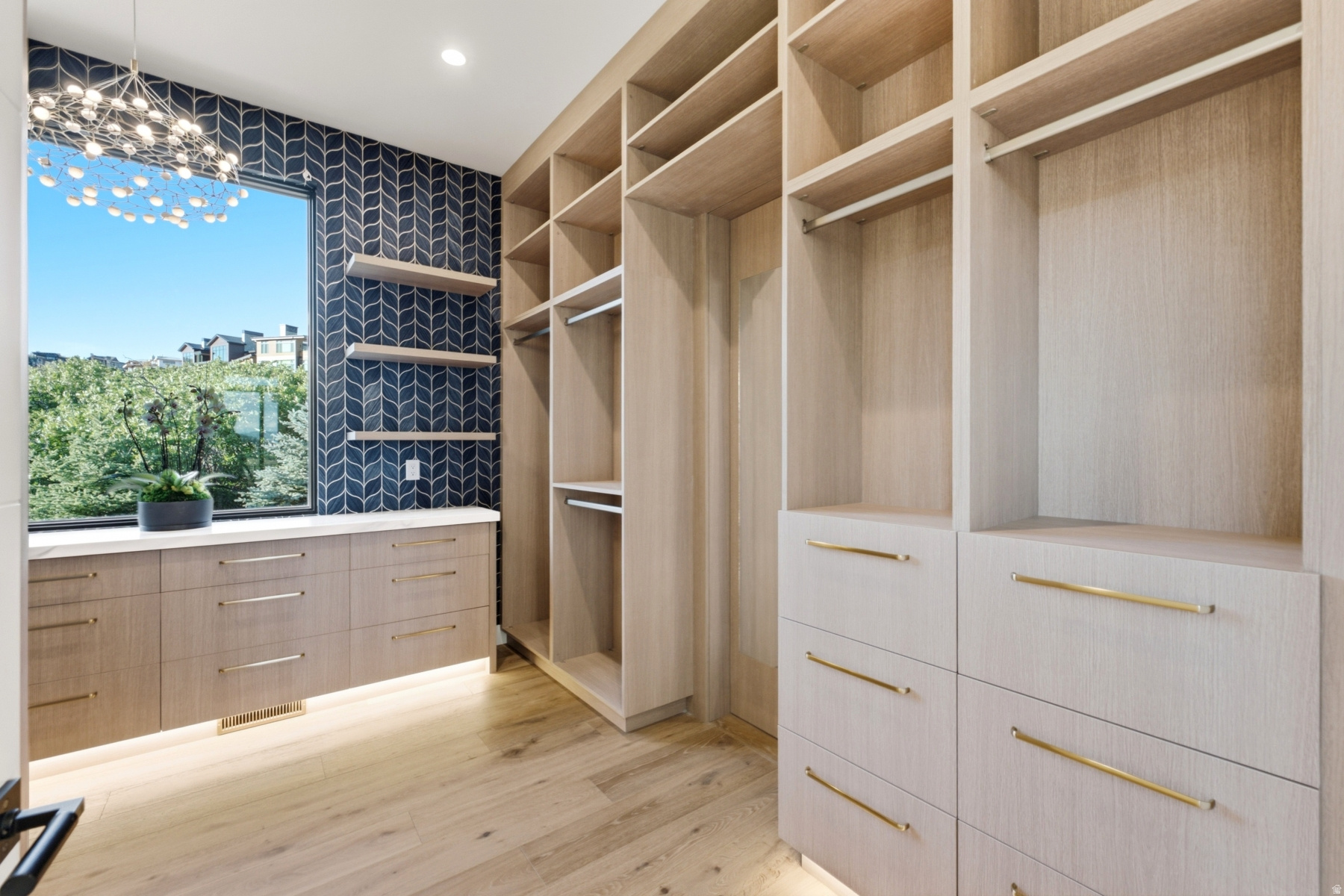 main property photo 76