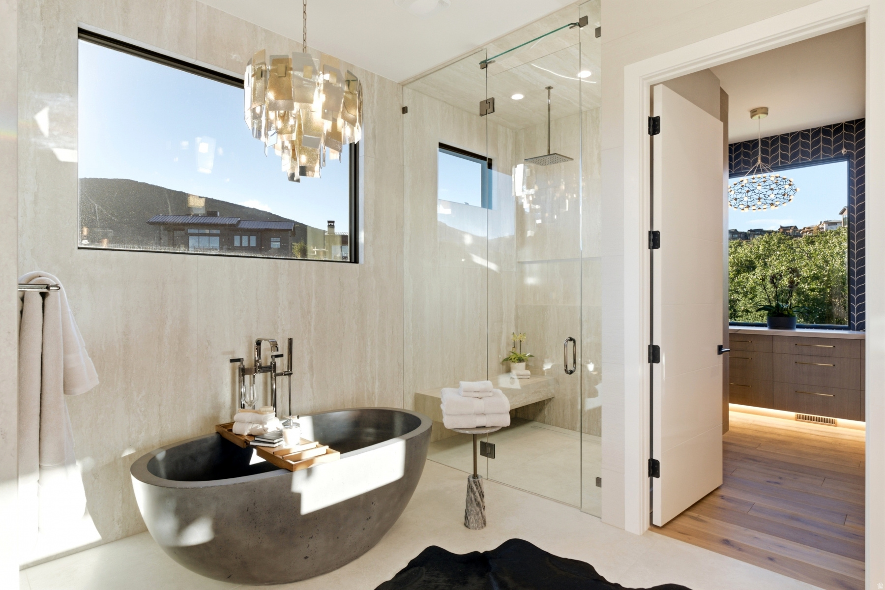 main property photo 78