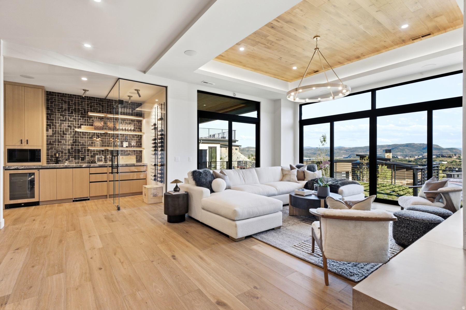main property photo 87