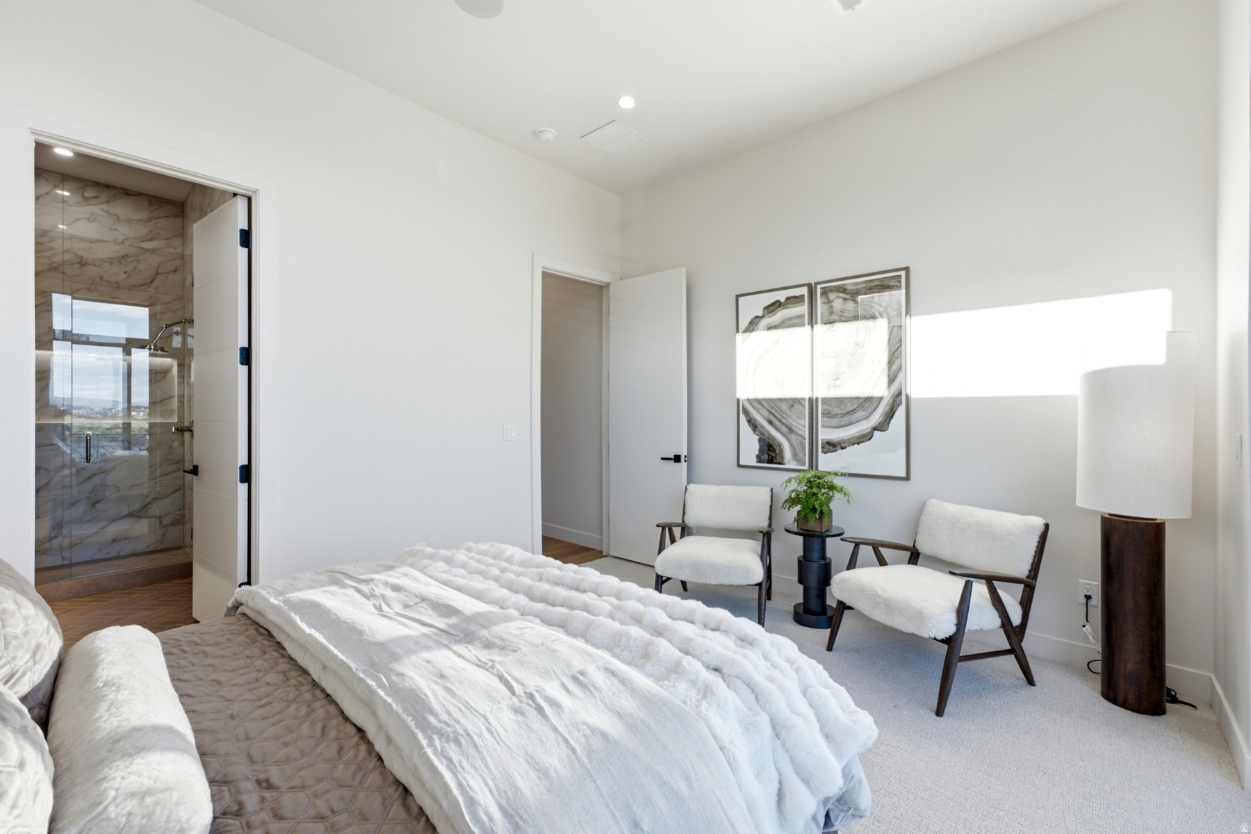 main property photo 99