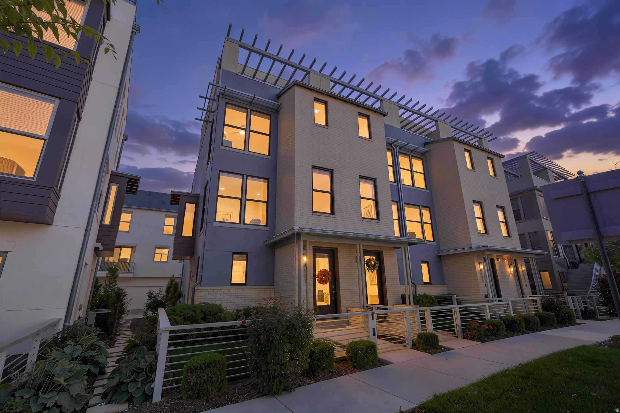 main property photo 45