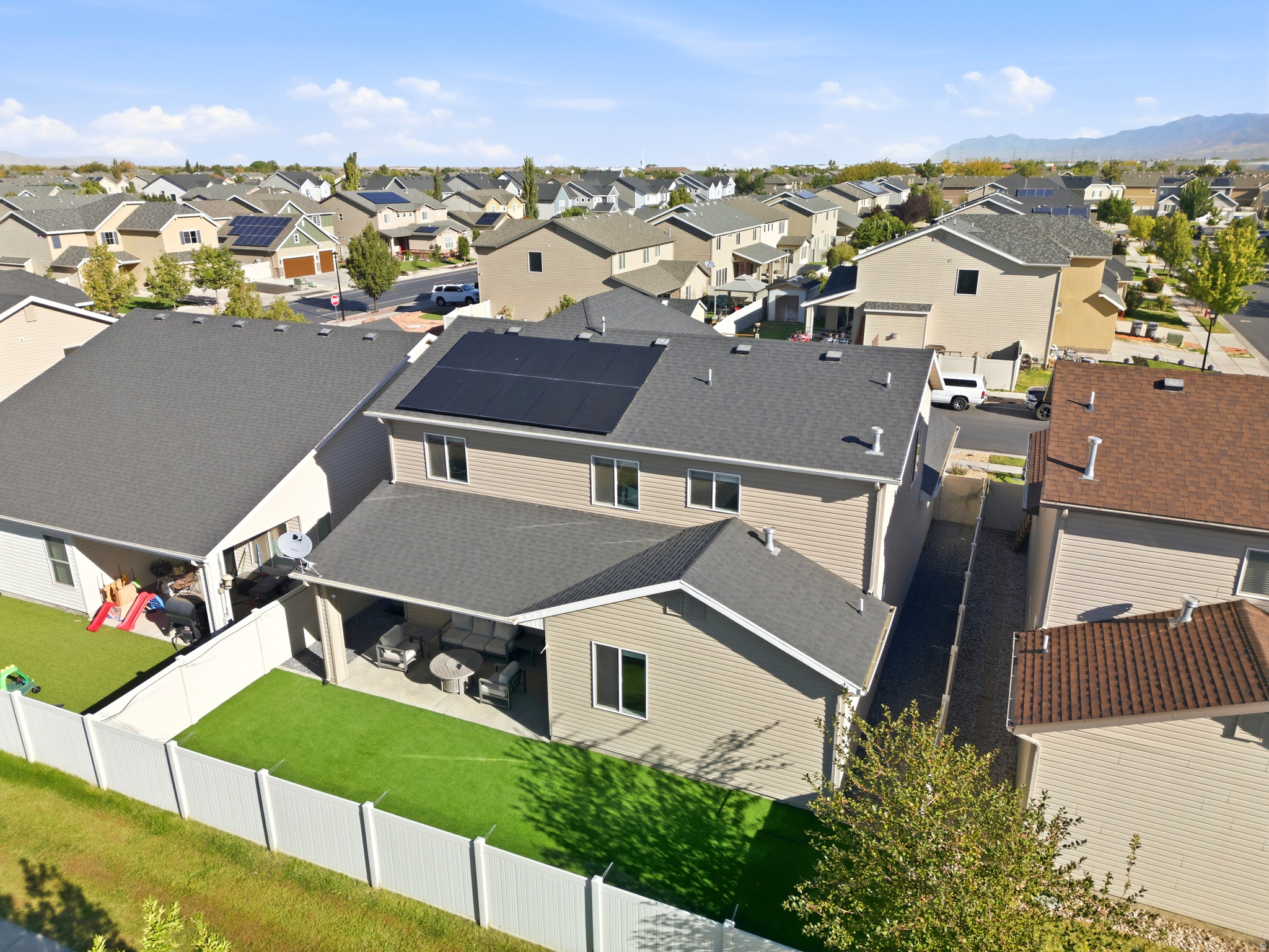 main property photo 54