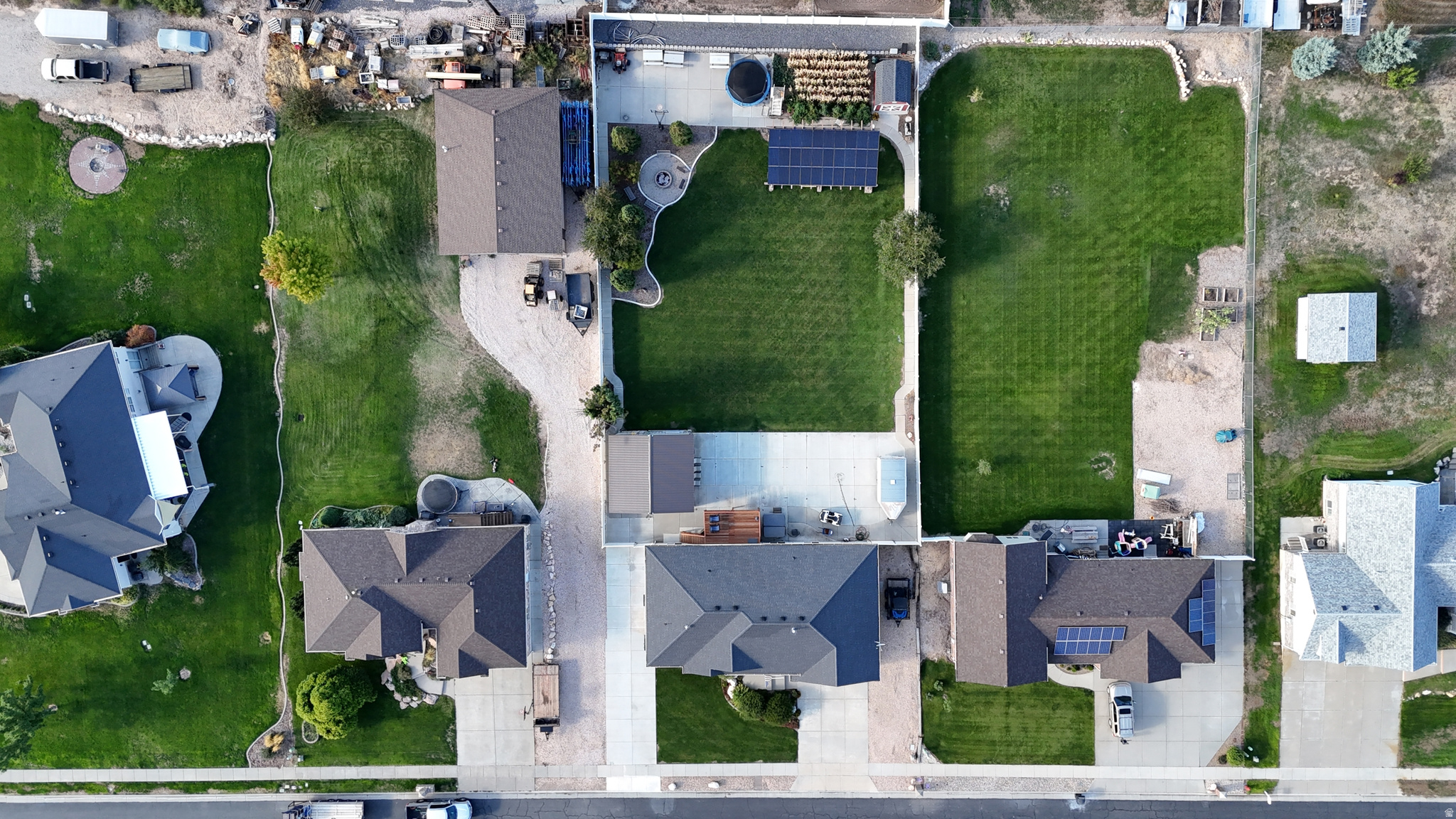 main property photo 46