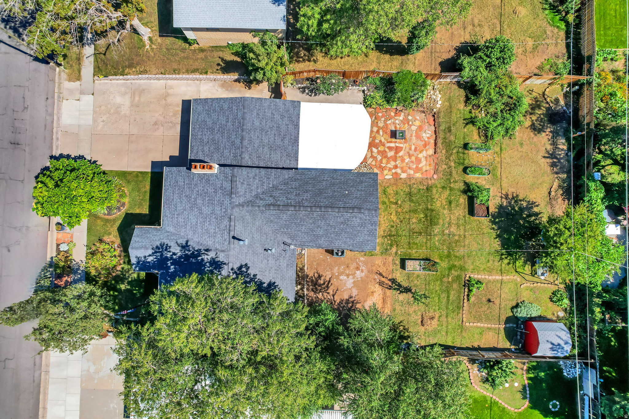 main property photo 43