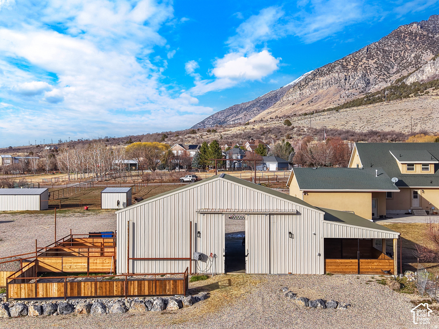 main property photo 74