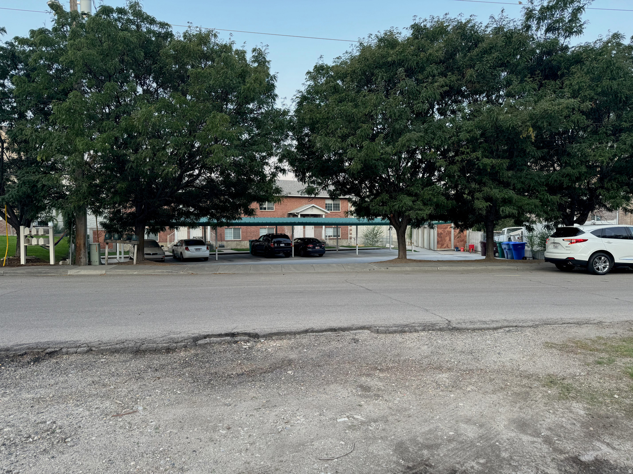 main property photo 7