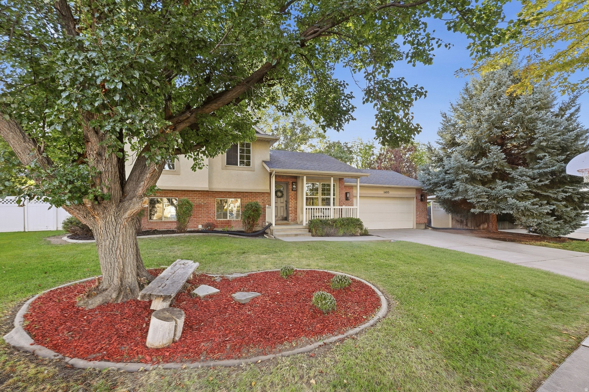 main property photo 42