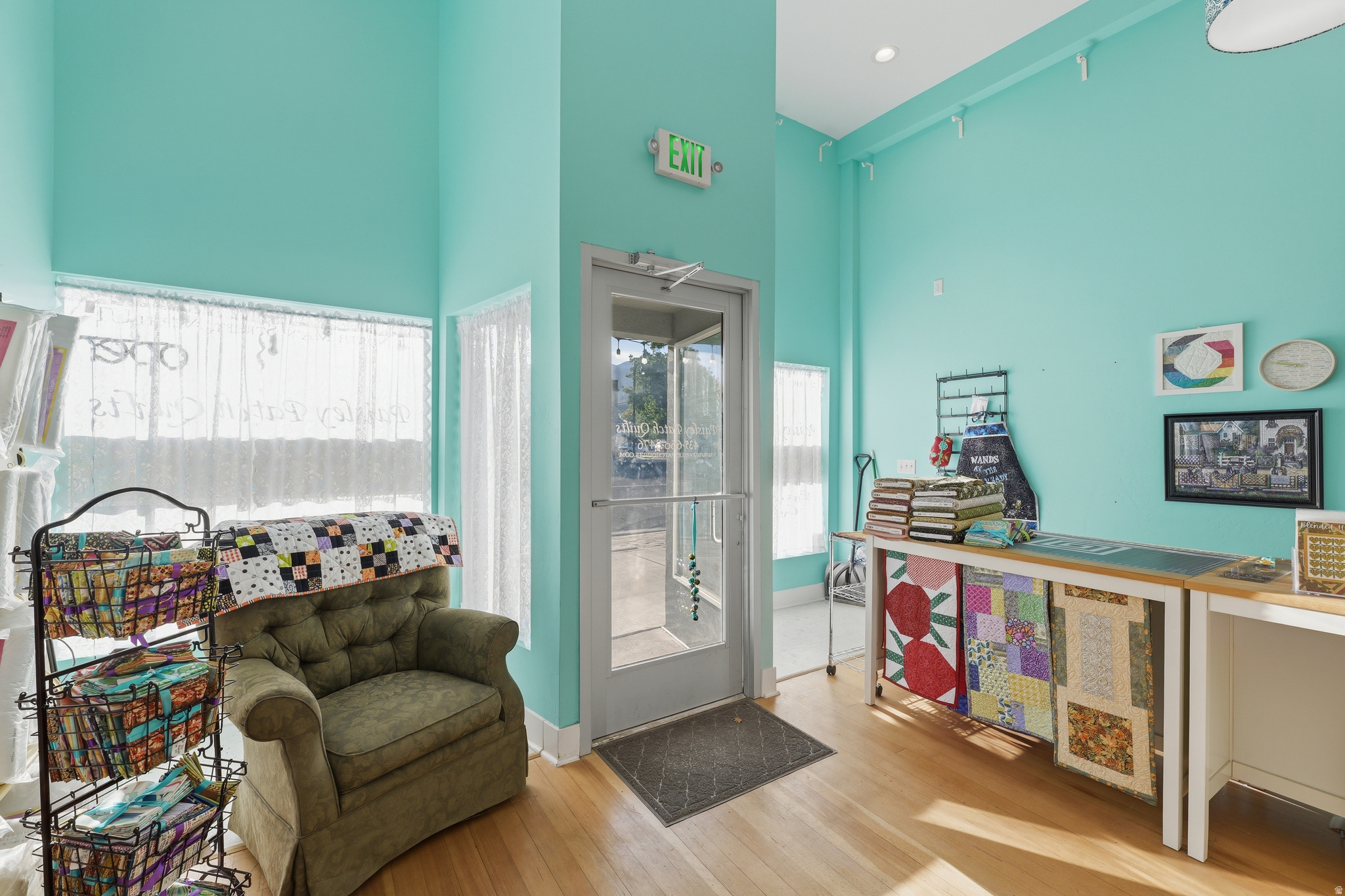 main property photo 11