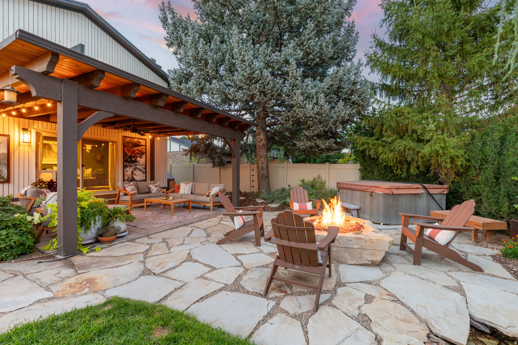 main property photo 41