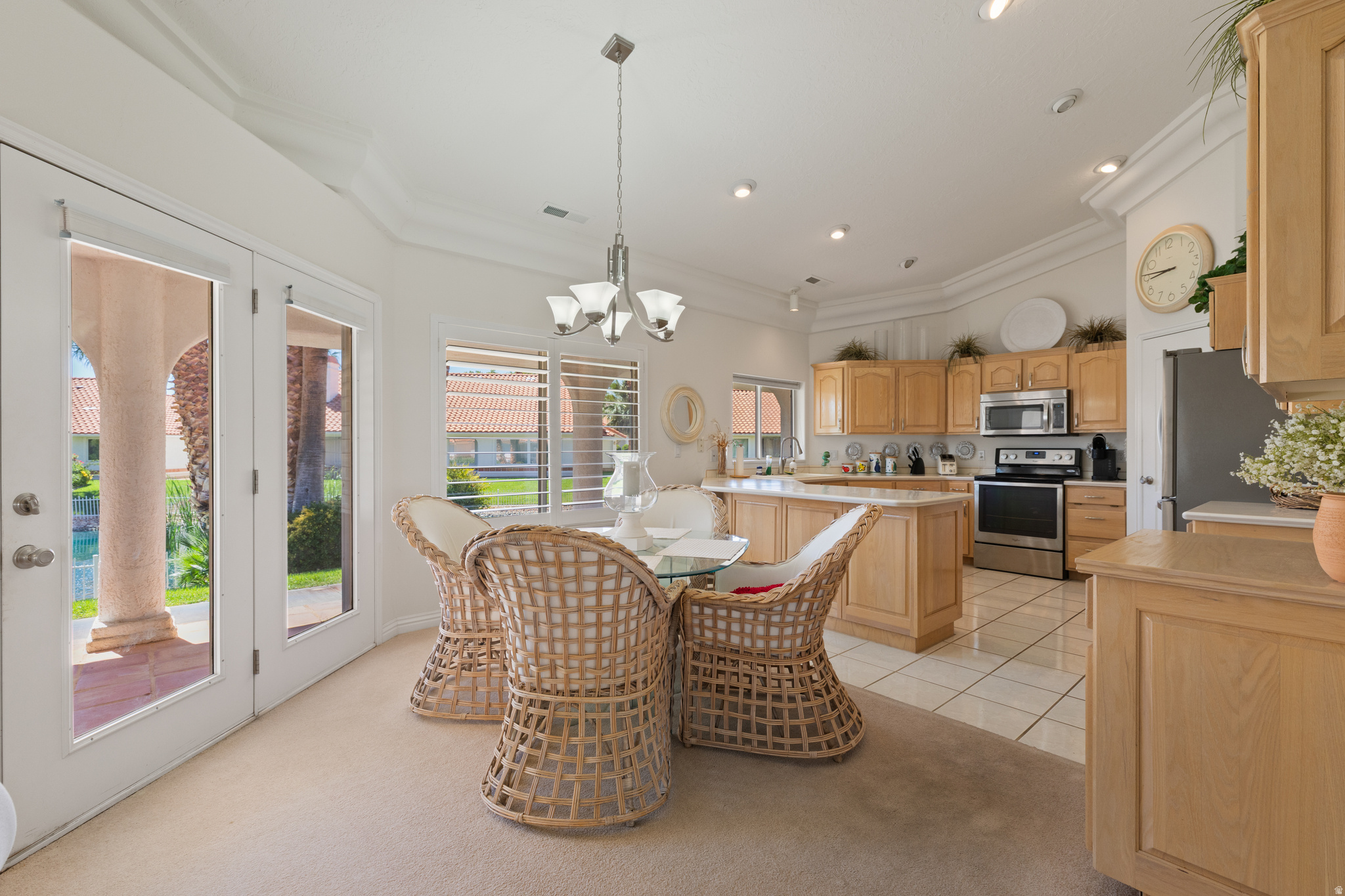 main property photo 6