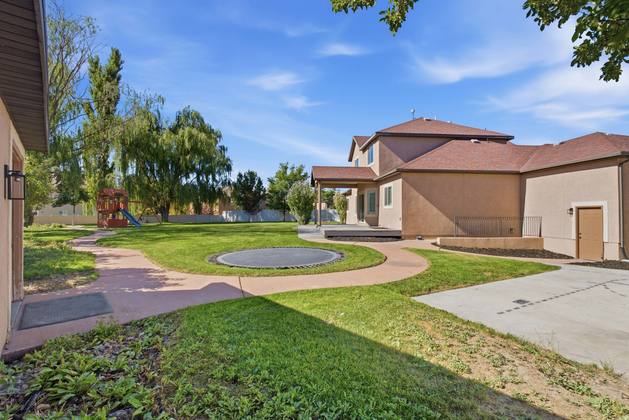 main property photo 57