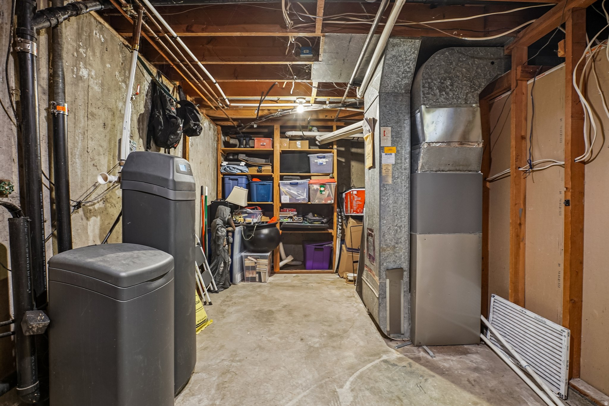 main property photo 32