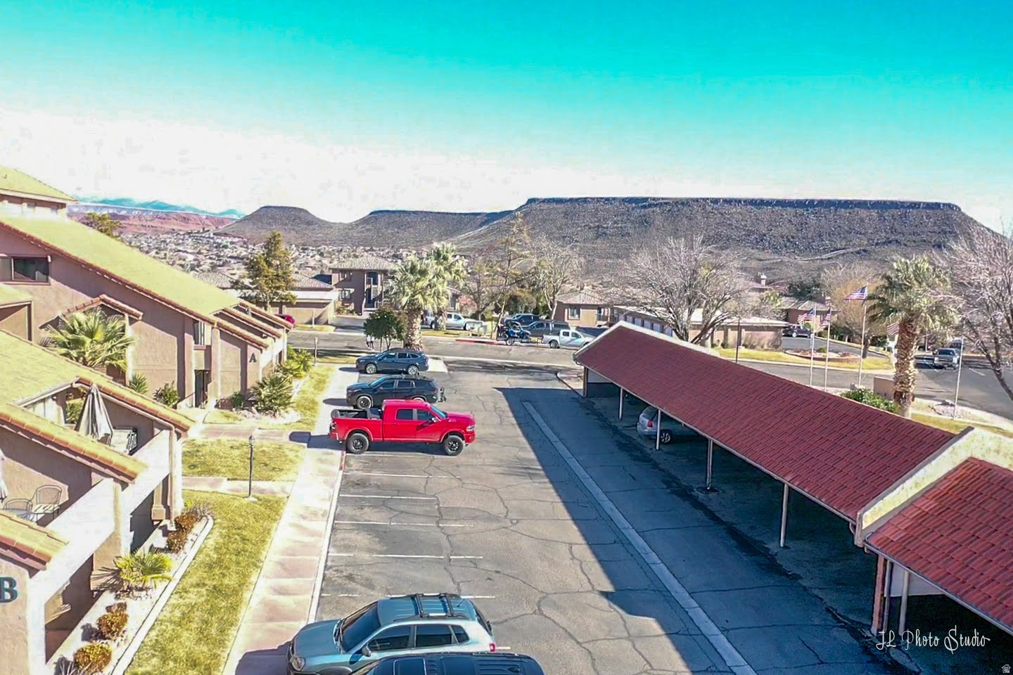 main property photo 34