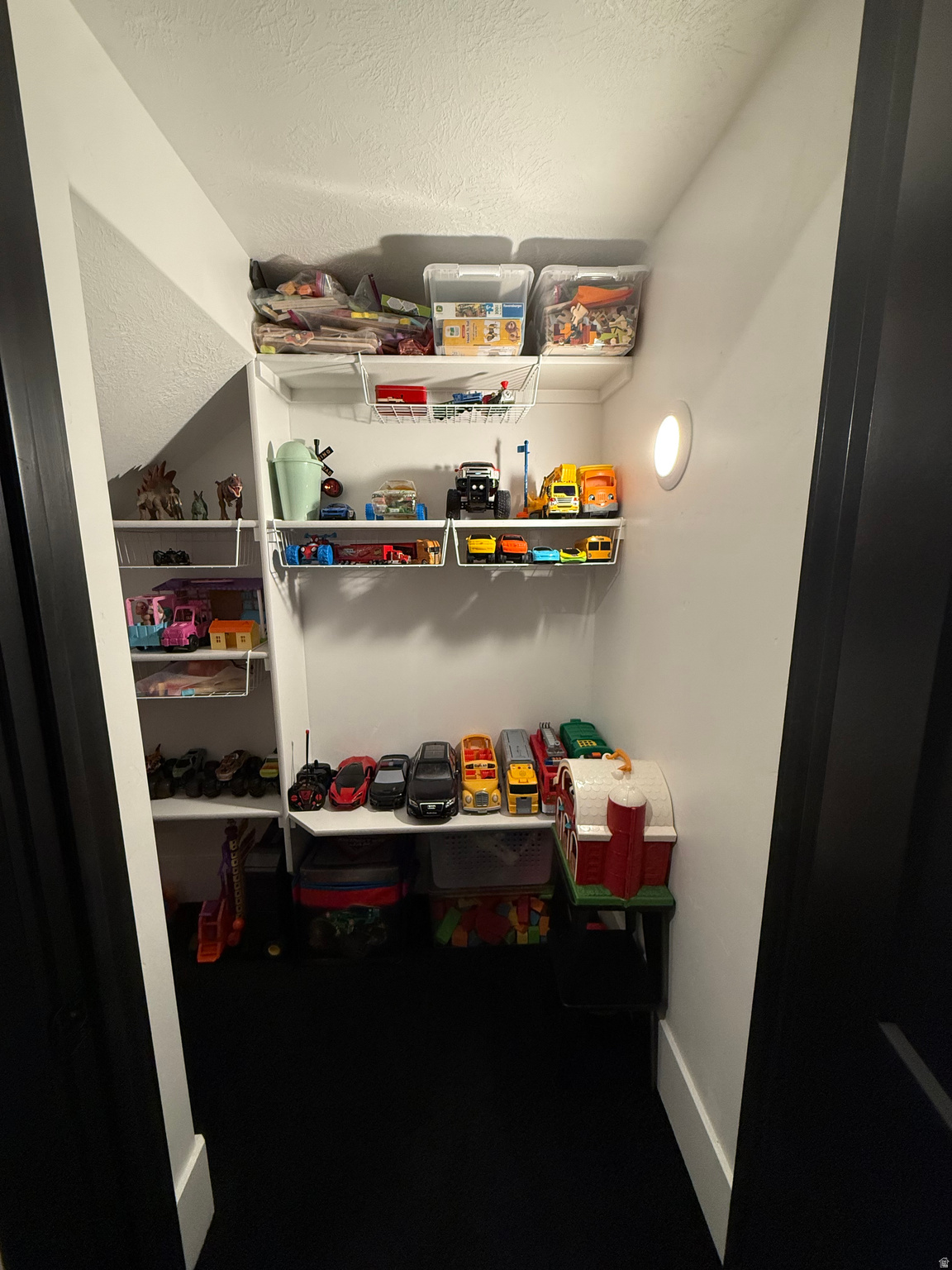 main property photo 29