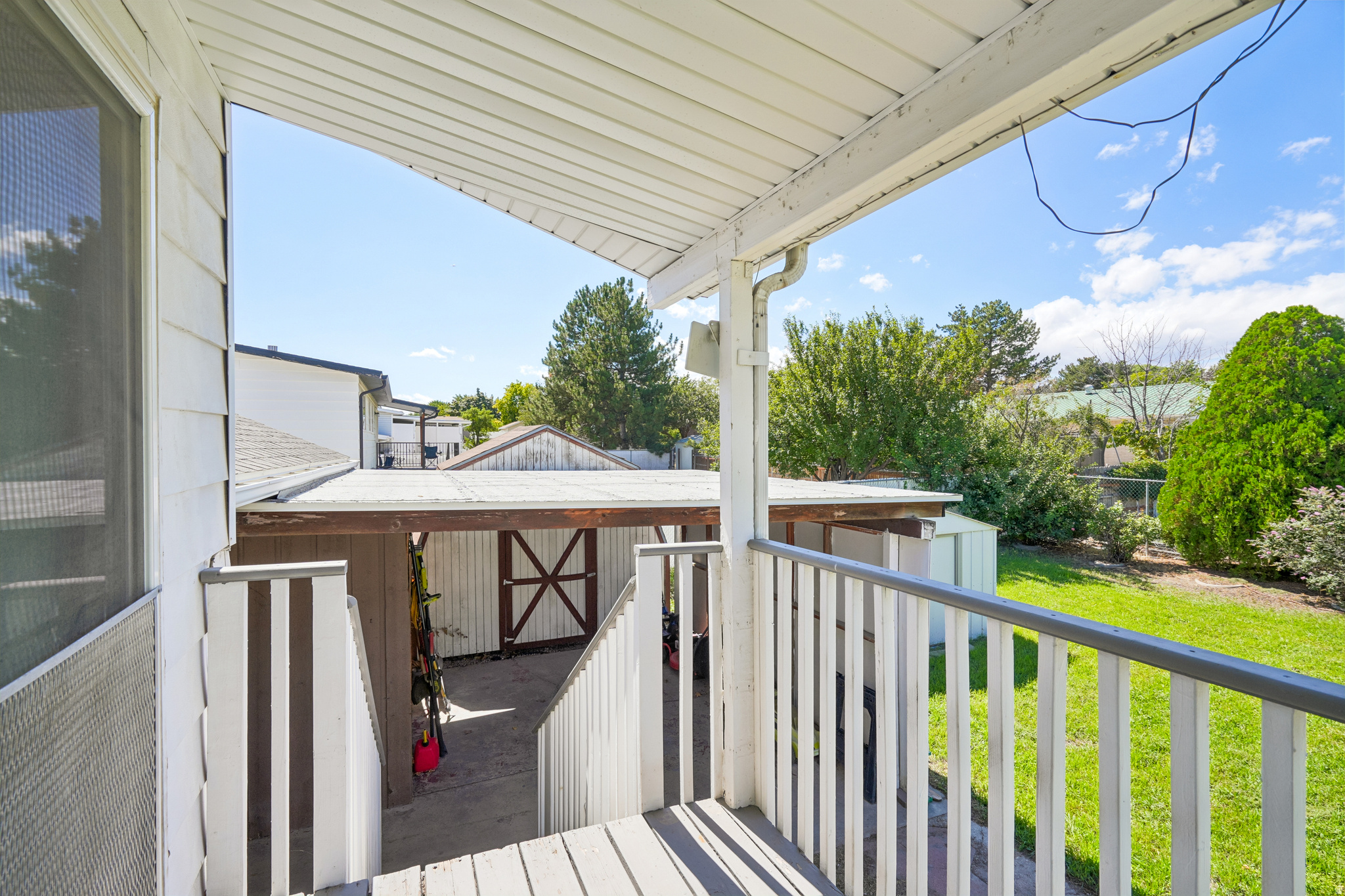 main property photo 35