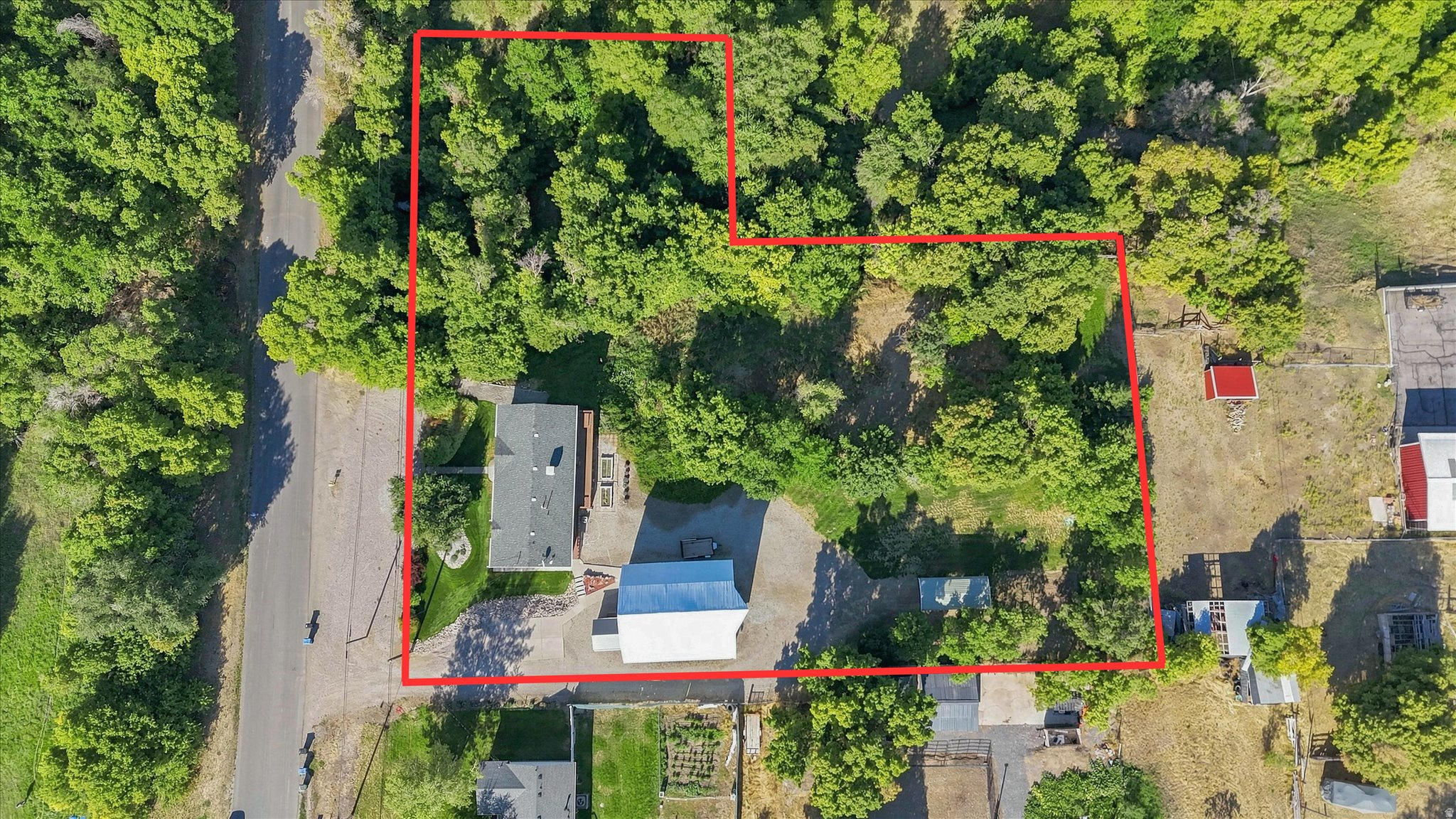 main property photo 80