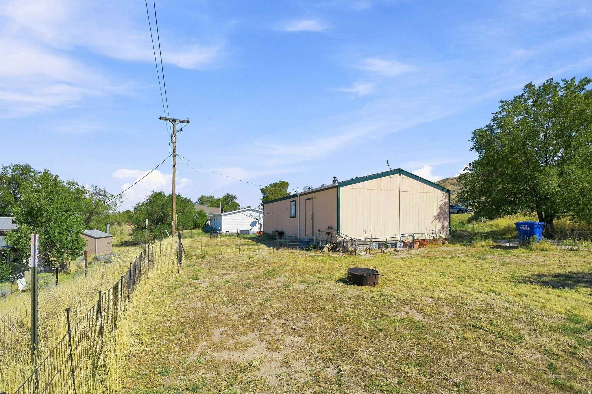 main property photo 24