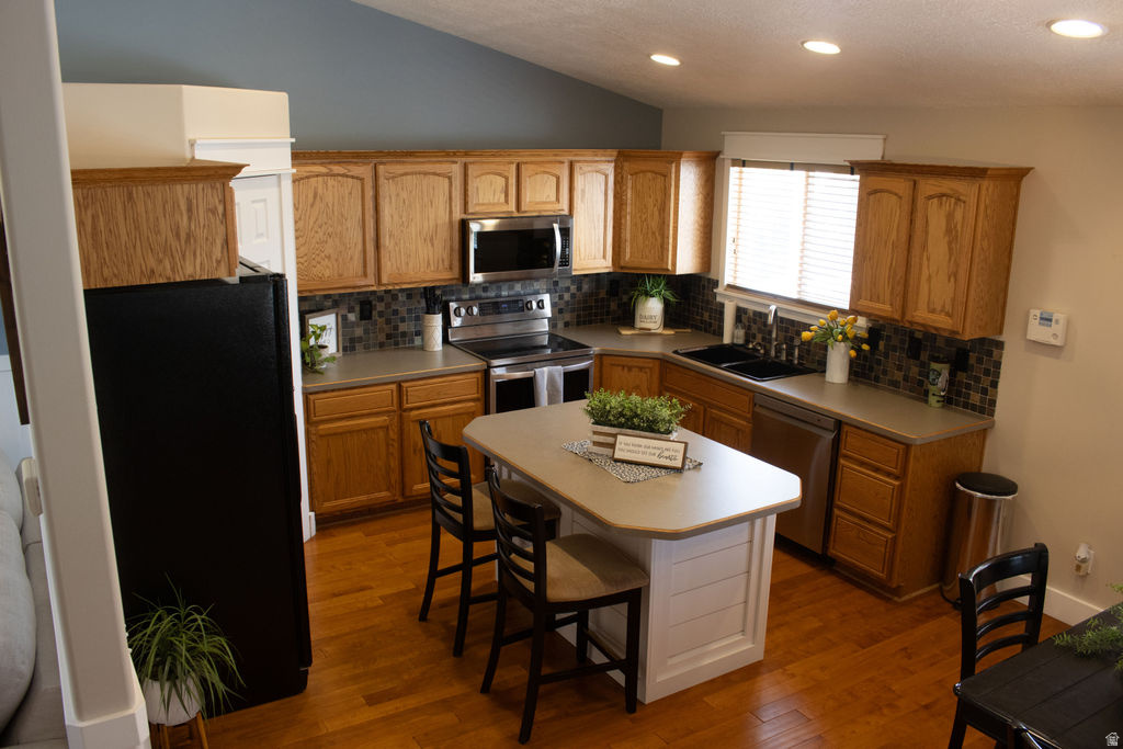 main property photo 14