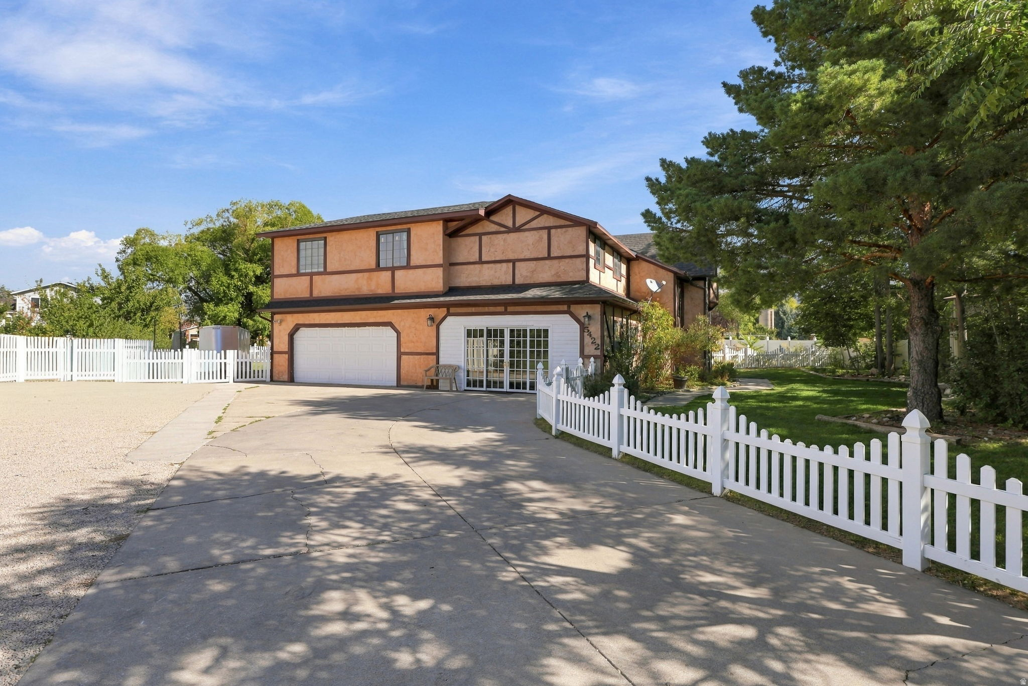 main property photo 50