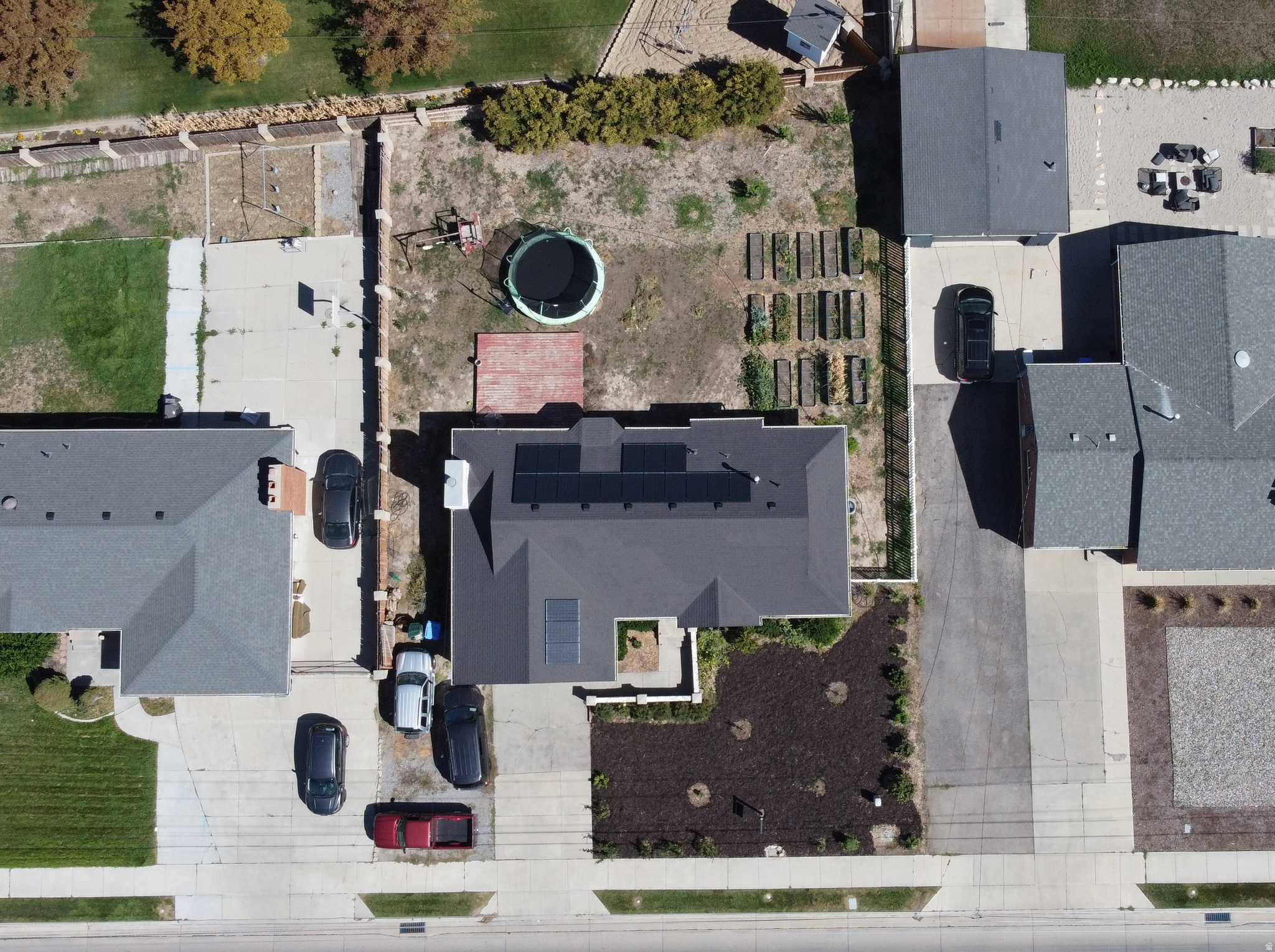 main property photo 20
