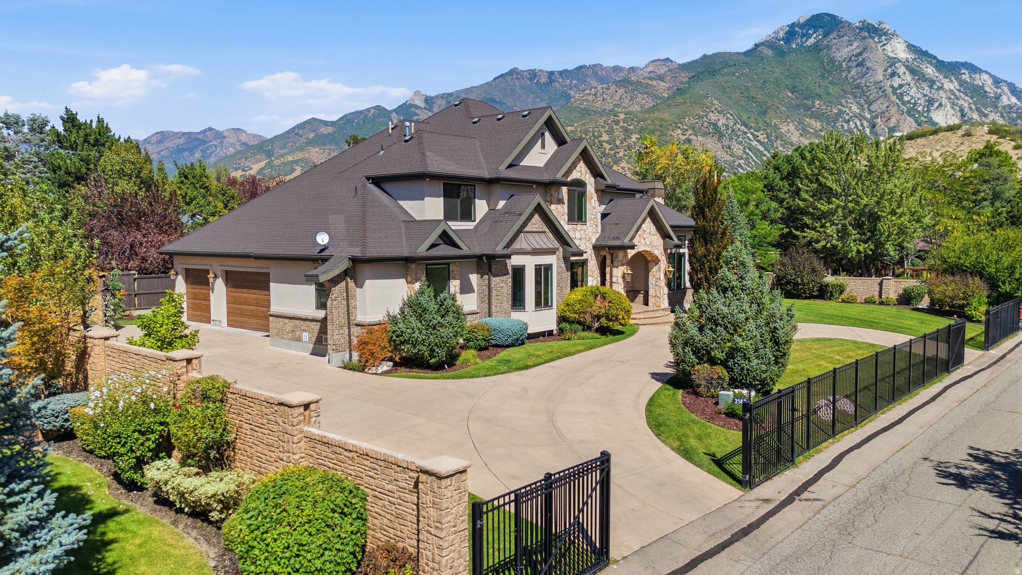 main property photo 49