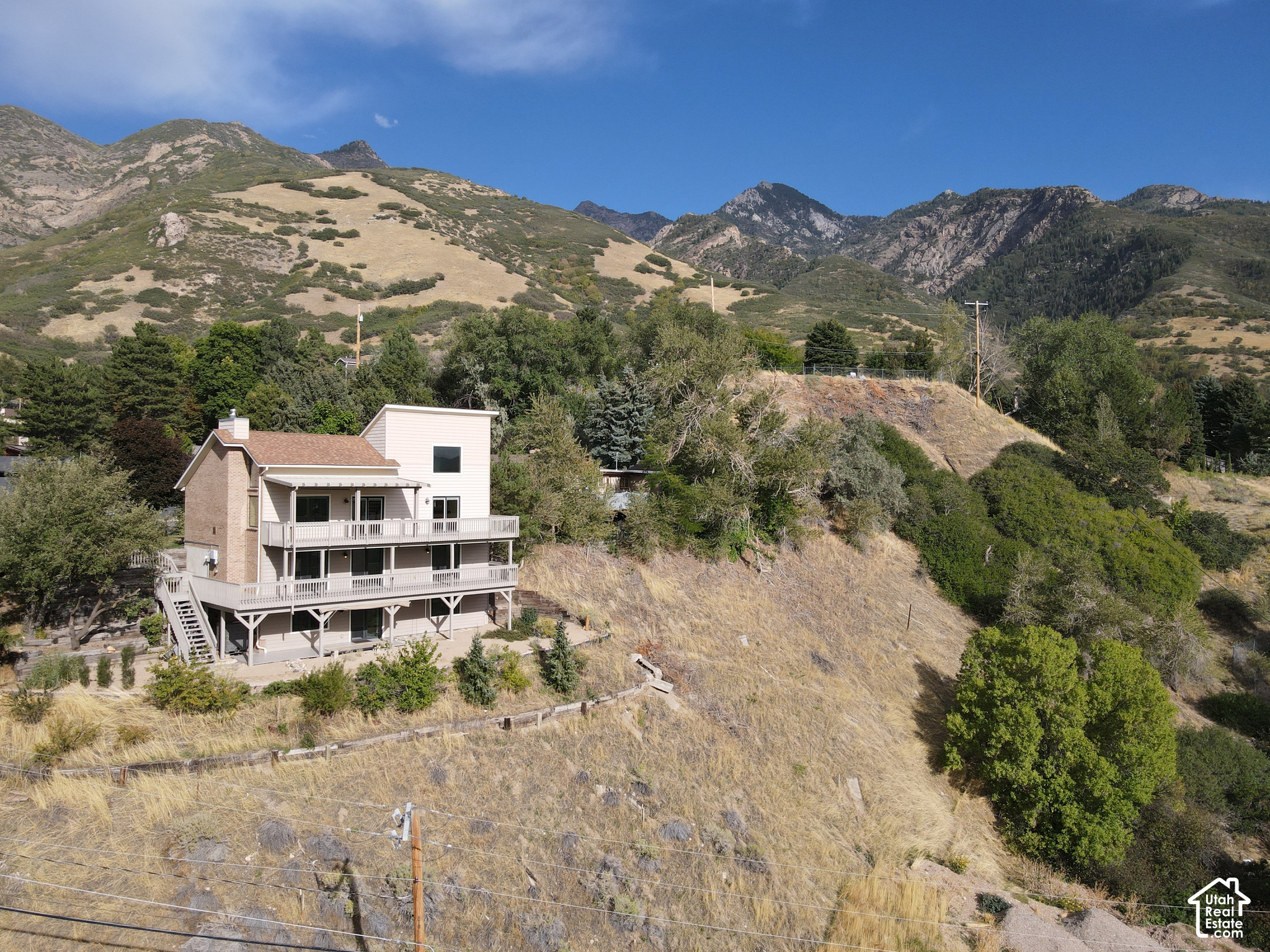 main property photo 49