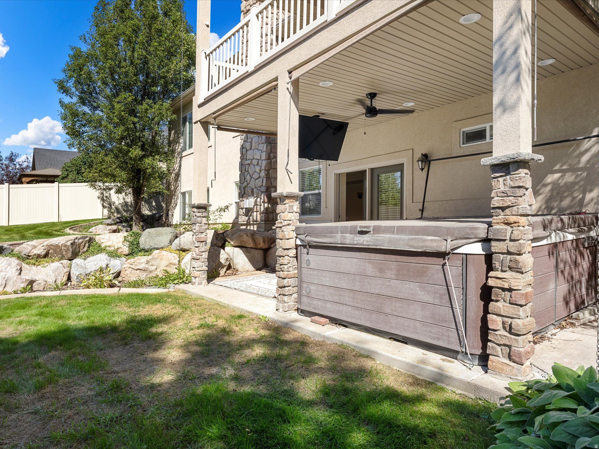 main property photo 59