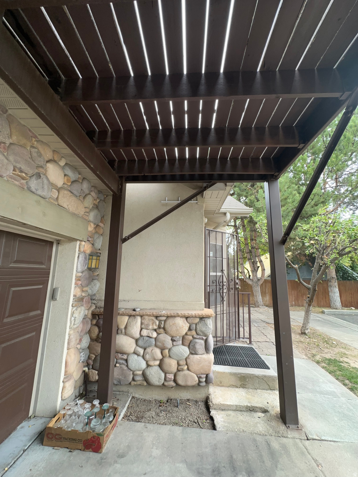 main property photo 42