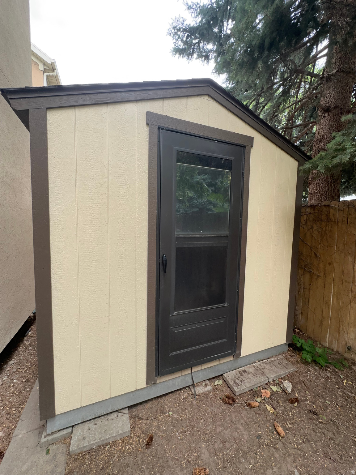 main property photo 48
