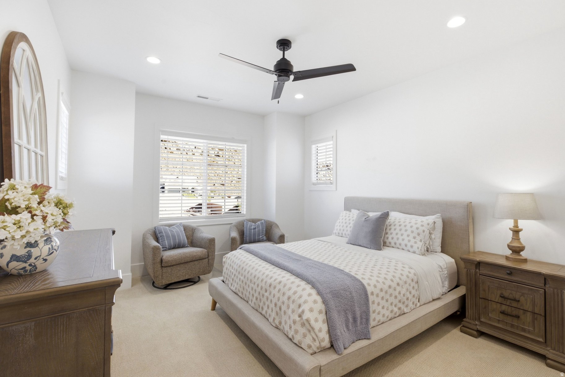 main property photo 63