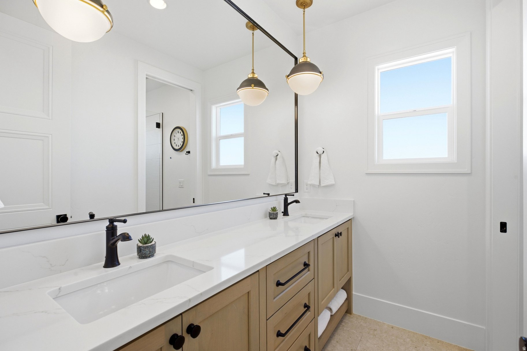 main property photo 65