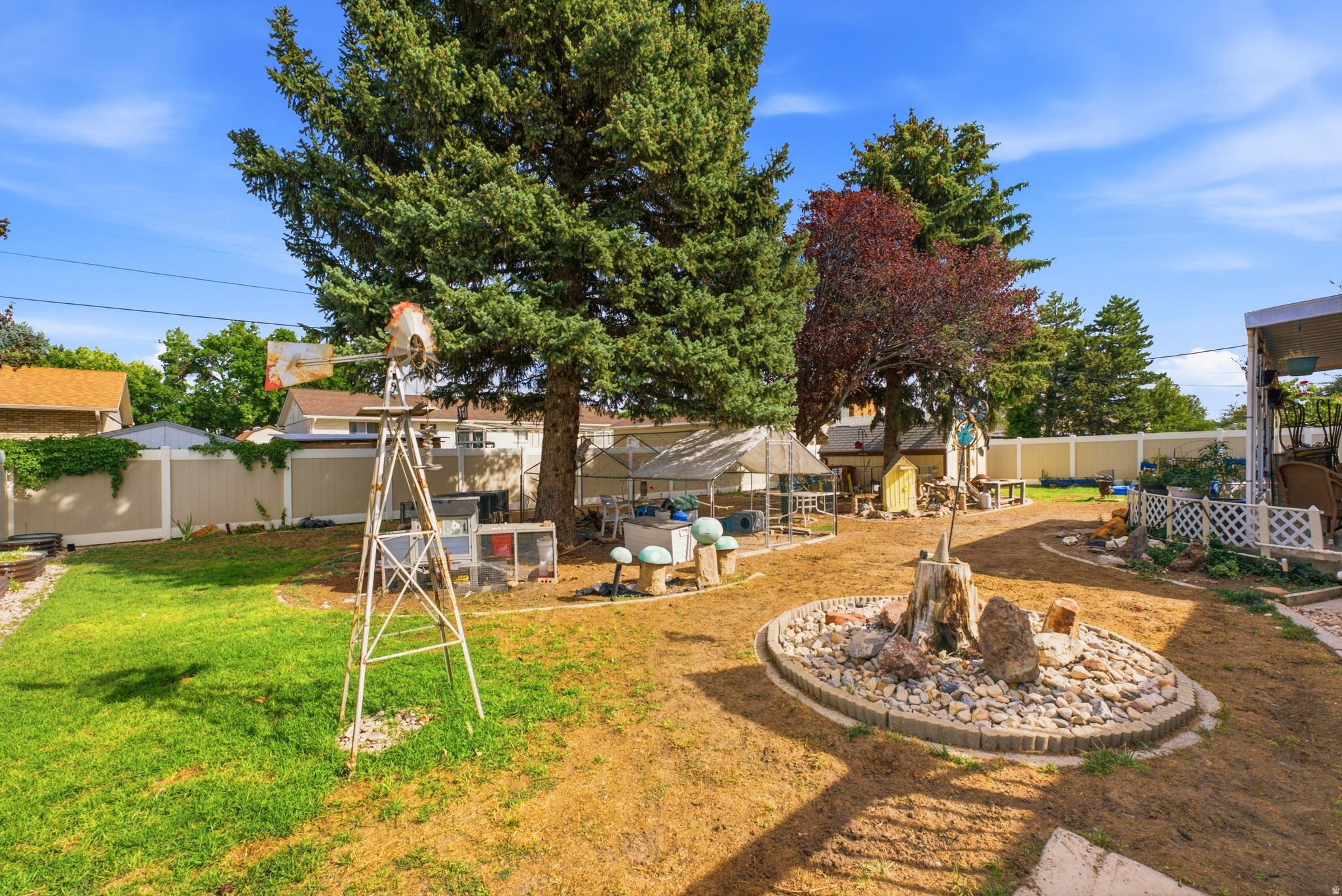 main property photo 26