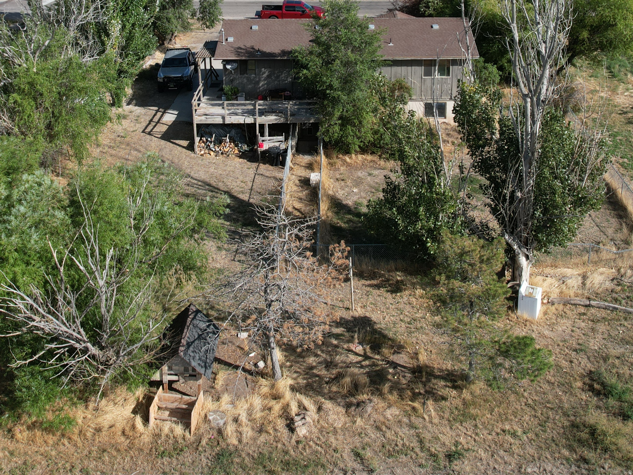 main property photo 9