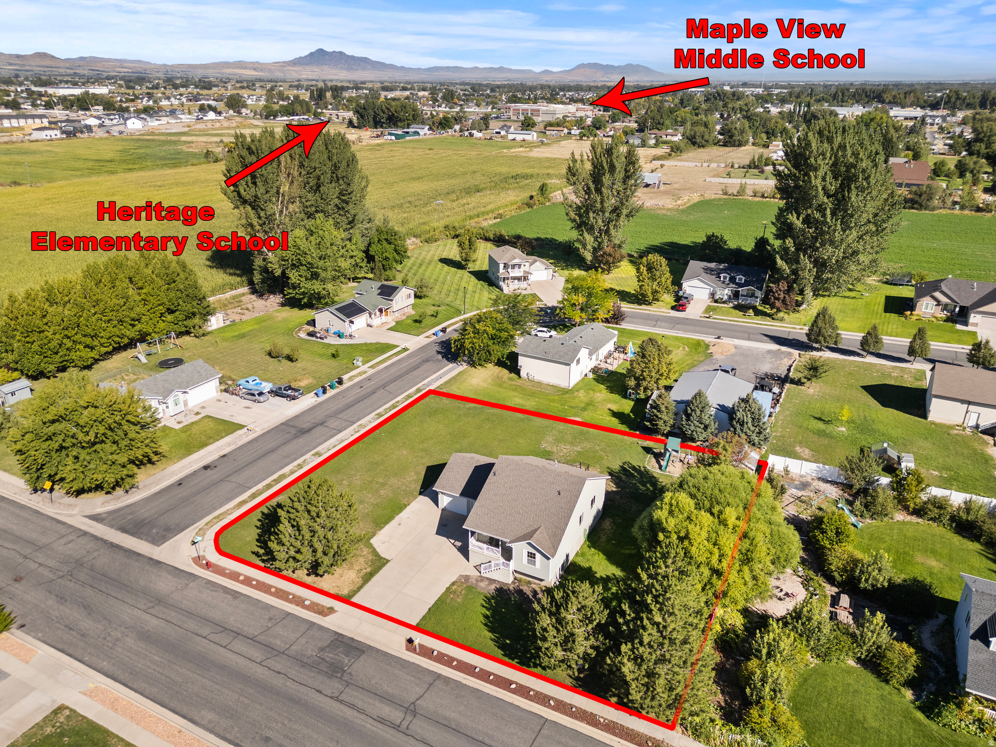 main property photo 18